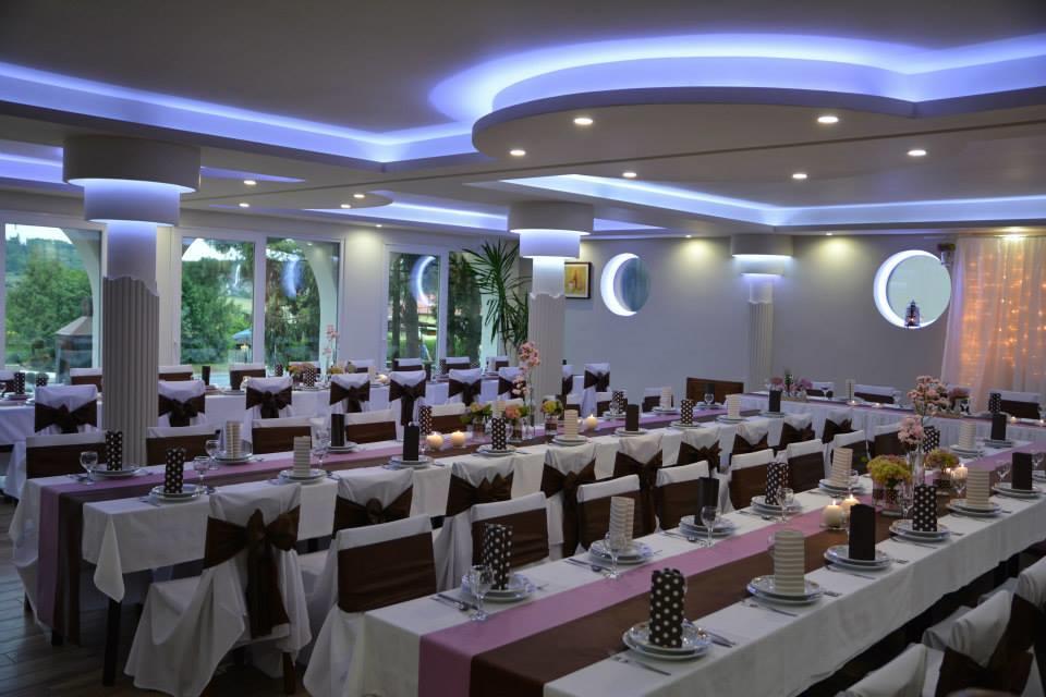 Venusz Panzio Es Vendeglo Bed & Breakfast Bagod ภายนอก รูปภาพ