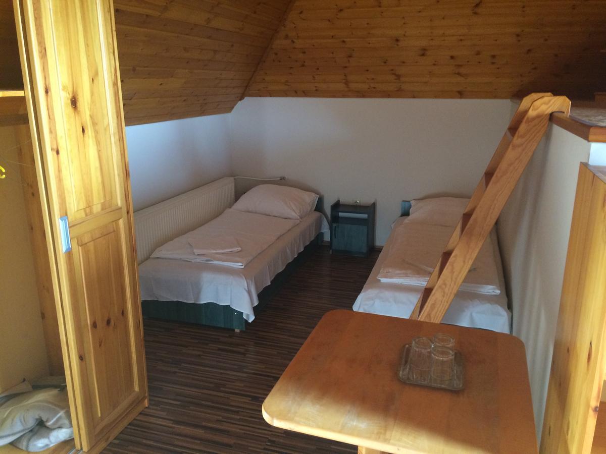 Venusz Panzio Es Vendeglo Bed & Breakfast Bagod ภายนอก รูปภาพ