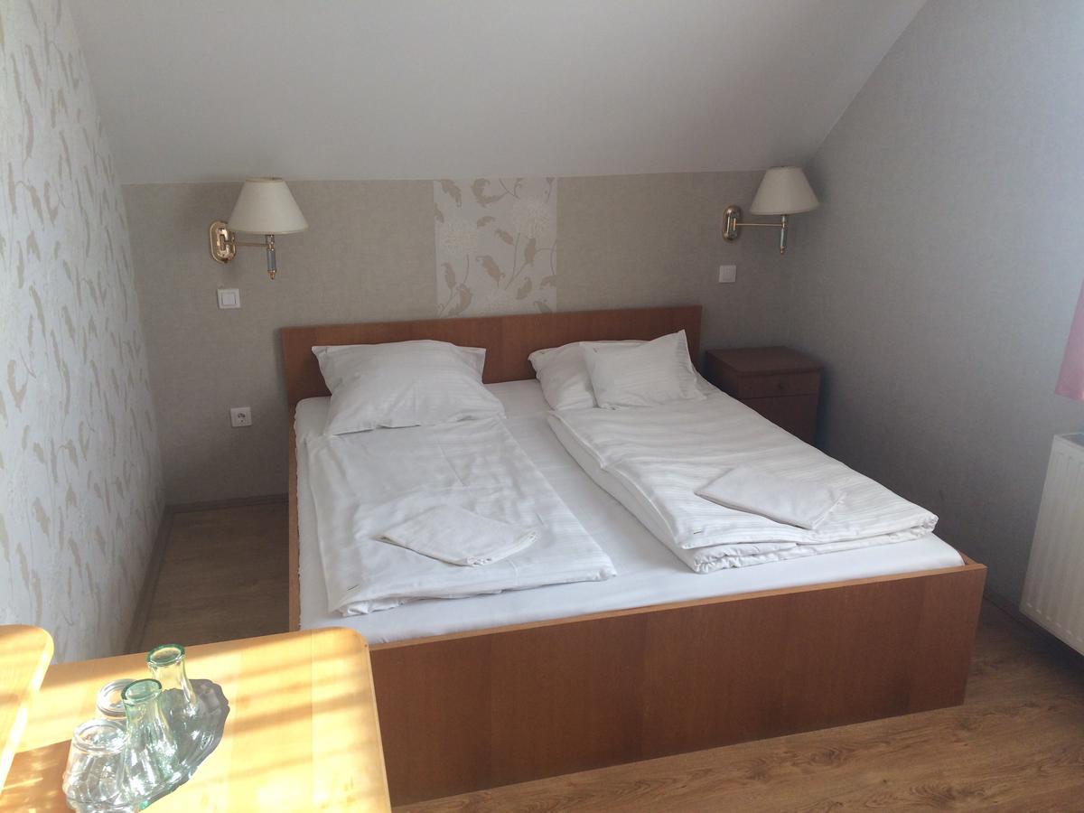 Venusz Panzio Es Vendeglo Bed & Breakfast Bagod ภายนอก รูปภาพ